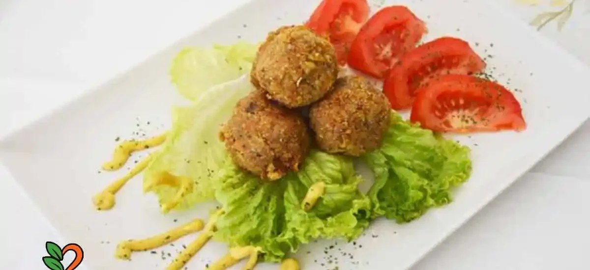 Bolitas de repollo con quinoa y nueces