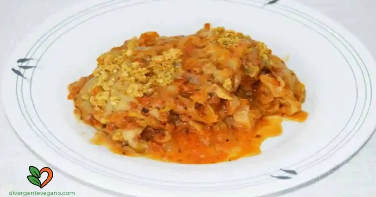 Col gratinada con queso rallado